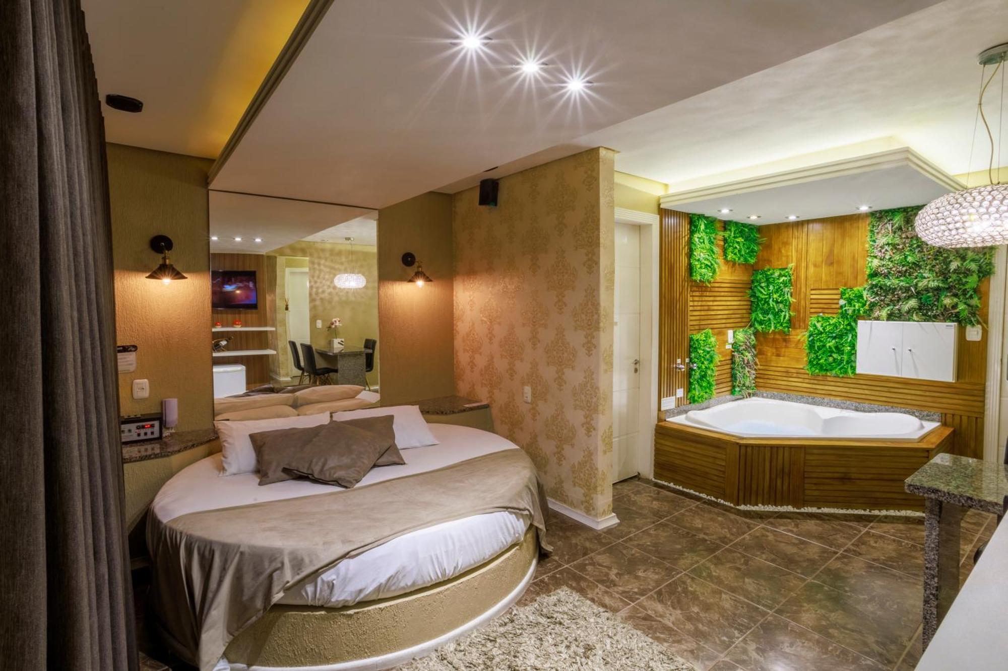 Paradiso - Passo Fundo-rs (adults Only) Love hotel